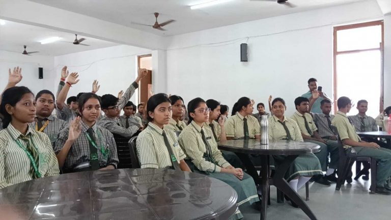 छात्र स्कूल स्तर से ही करियर के विकल्पों का करें चयन : राहुल
