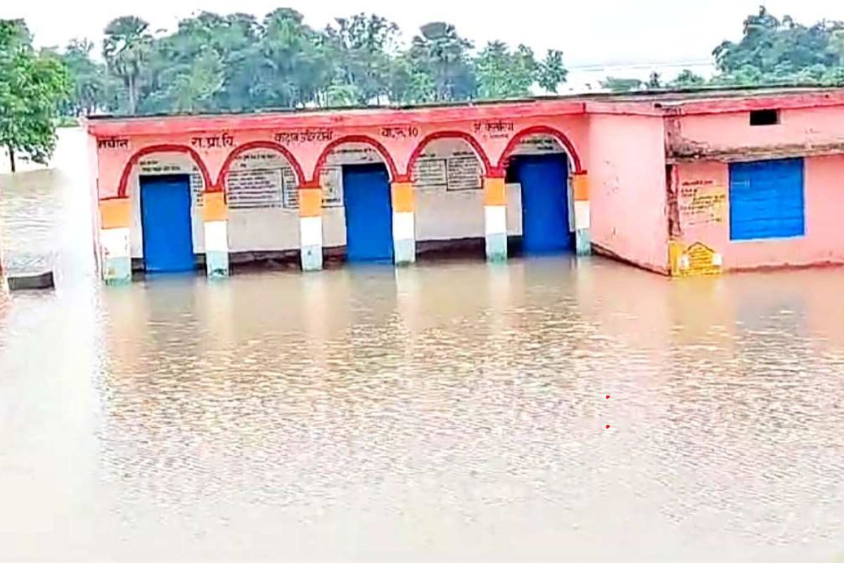 मोतिहारी के बेलीसराय मोहल्ले के सरकारी स्कूल