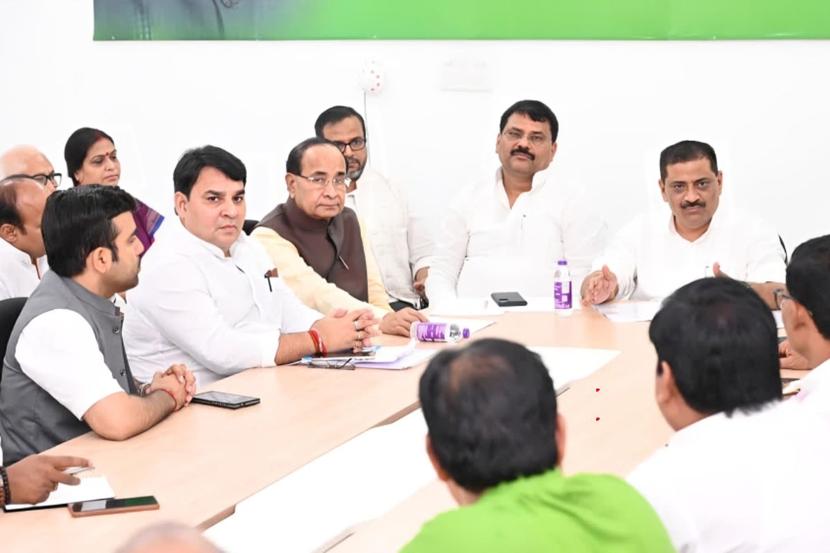 संजय झा की अध्यक्षता में हुई SIR पर समीक्षा बैठक
