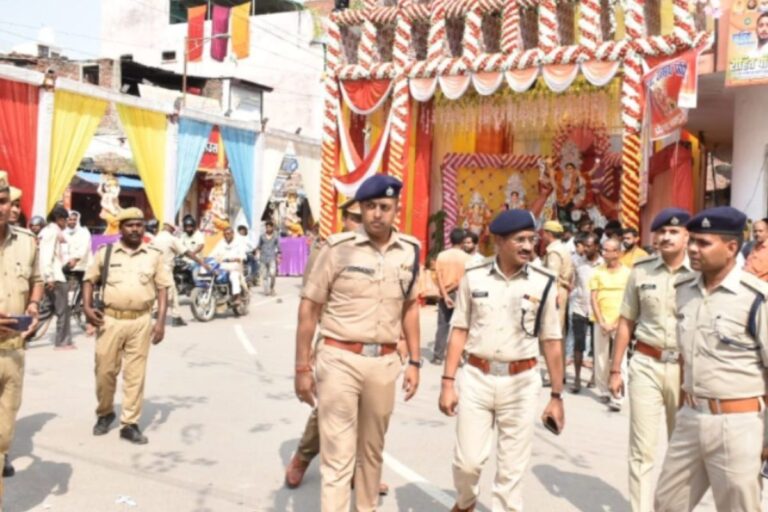 Bihar News: बिहार में दुर्गा पूजा को लेकर अलर्ट पर प्रशासन, ये है पूरी तैयारी