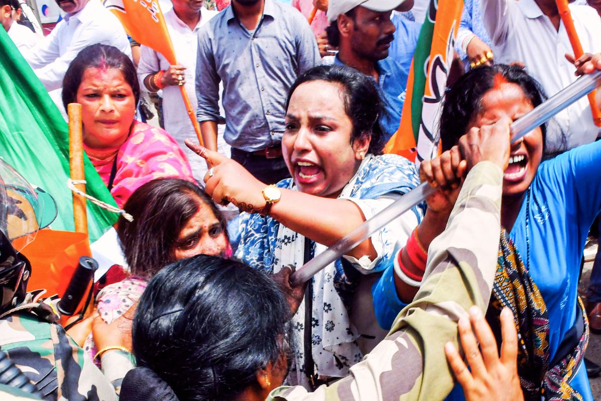 BJP Mahila Morcha Protest in Ranchi