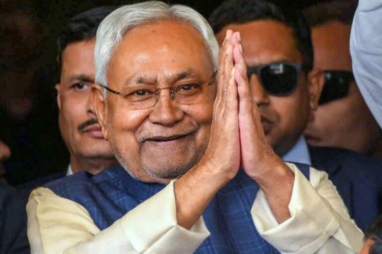विधानसभा चुनाव से पहले CM नीतीश ने खोला खजाना, 2000 करोड़ से बदलेंगे चंपारण की तस्वीर