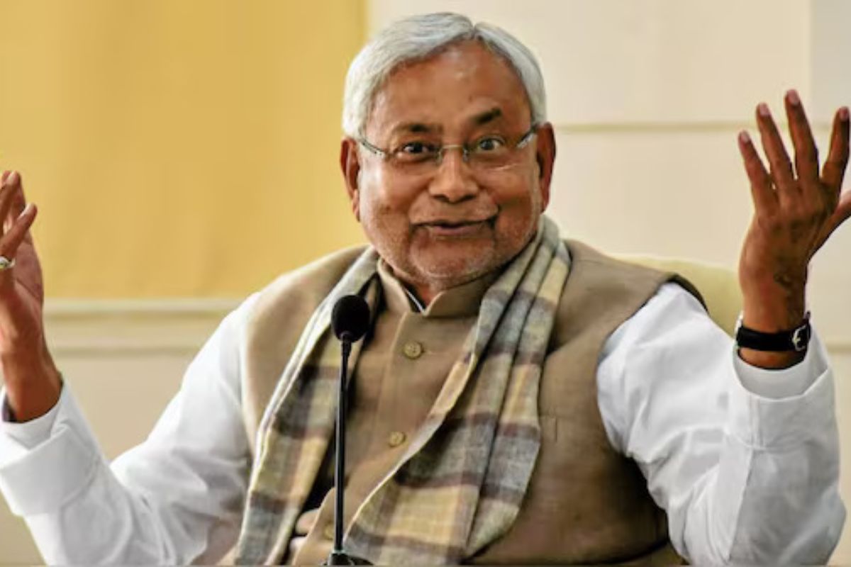 CM Nitish Gift