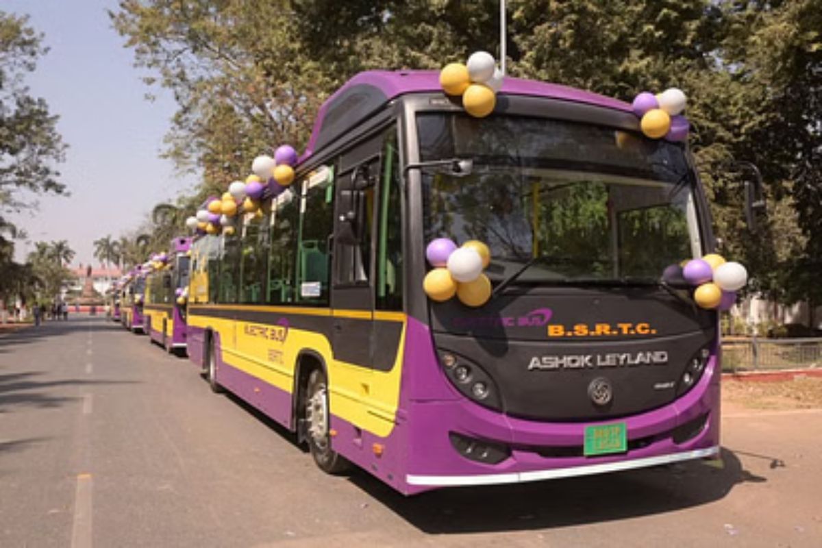 Cheap bus service starts from Gayaji to Delhi-Kolkata