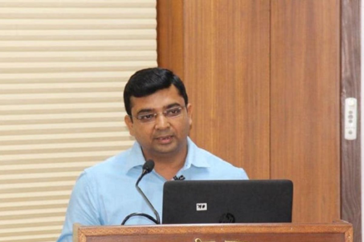 DM tightens gun verification rules, warns of license cancellation