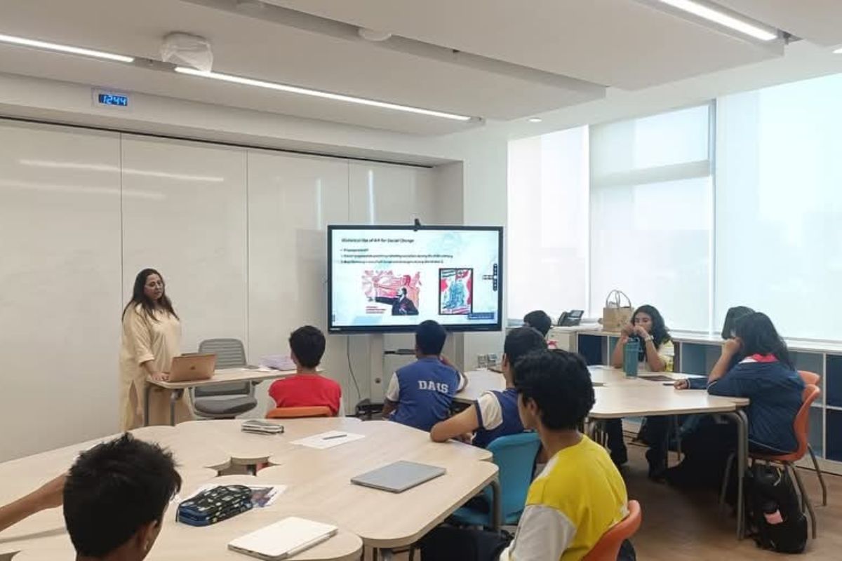 Dhirubhai Ambani International School Class Room