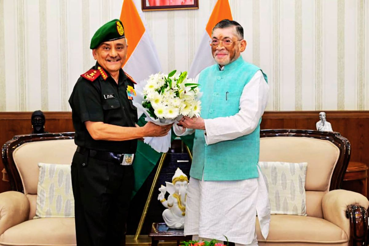 East Tech Symposium Ranchi Jharkhand CDS Meets Governor Santosh Gangwar