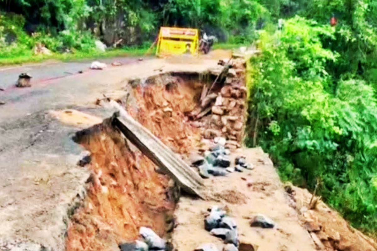 Guard Wall of Road to Netarhat Washed Away