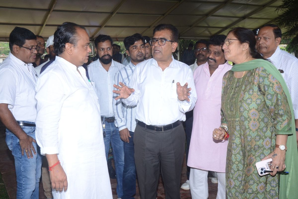 Irfan Ansari With RINPAS Officers