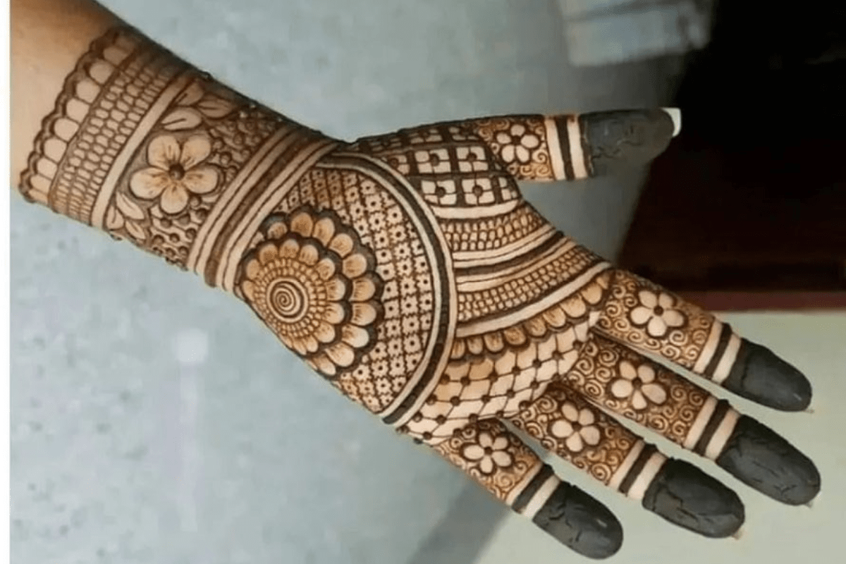 Jitiya Mehndi Designs 2025 4