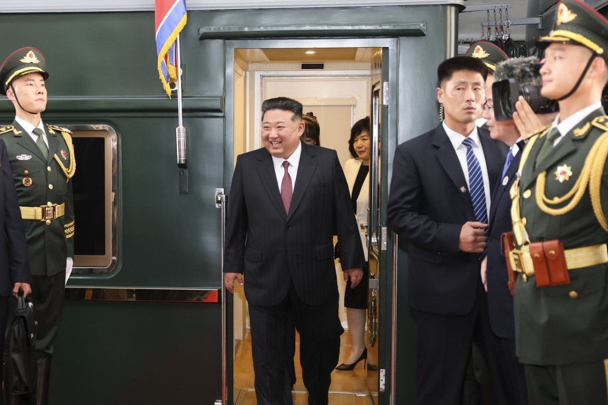 Kim Jong Un Security/ Social Media