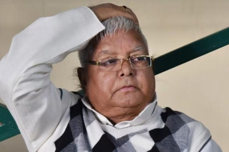 लालू यादव को मिले ‘कैदी रत्न’, जदयू के इस नेता ने मुजफ्फरपुर में कह दी बड़ी बात 