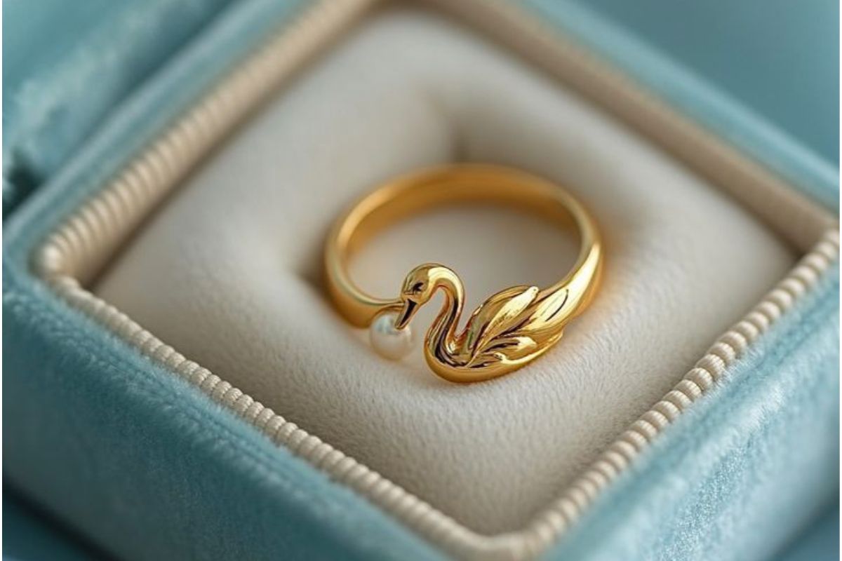 Latest Karva Chauth Gold Ring 1