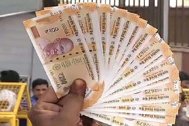 करोड़पति बनाने के टिप्स बताती हैं ये 10 किताबें, पढ़ लिया तो झरझराकर बरसेंगे पैसे