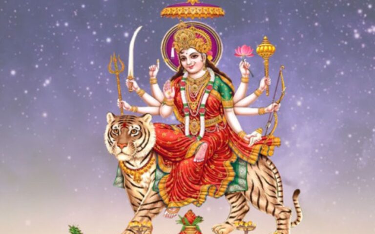 Durga Ji Ki Aarti: अम्बे तू है जगदम्बे काली … गुप्त नवरात्रि में पढ़े मां अंबे जी की आरती
