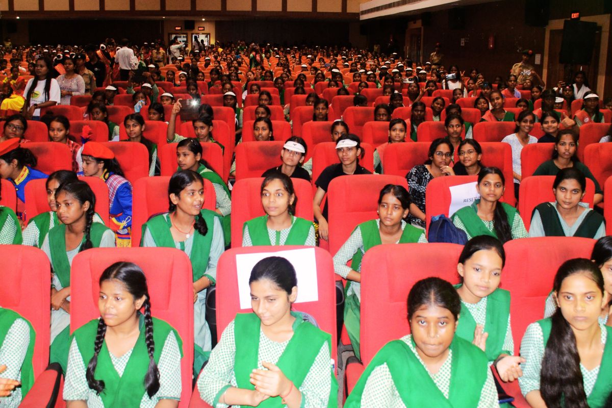 माहवारी अब शर्म नहीं, गर्व की बात है, धनबाद में महिलाओं ने निकाली पैड यात्रा 1 Period Fest In Dhanbad Jharkhand News Today