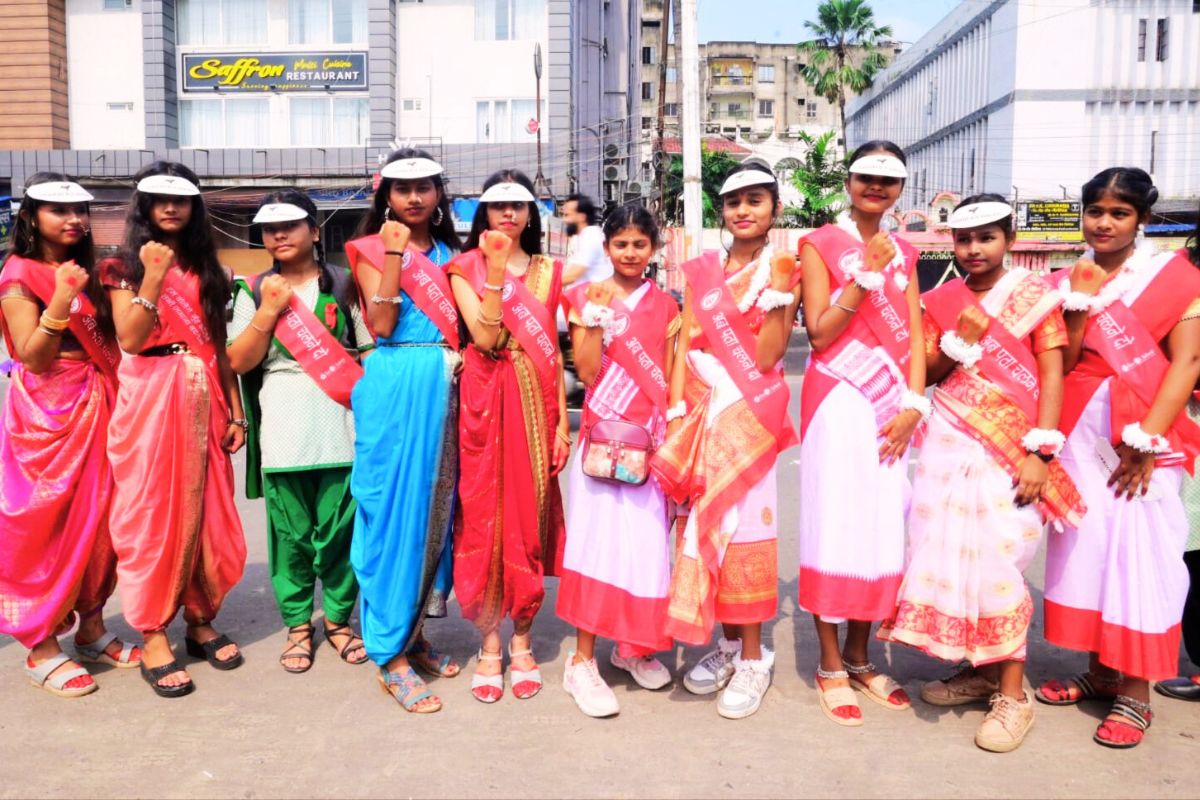 माहवारी अब शर्म नहीं, गर्व की बात है, धनबाद में महिलाओं ने निकाली पैड यात्रा 3 Period Fest In Dhanbad Jharkhand