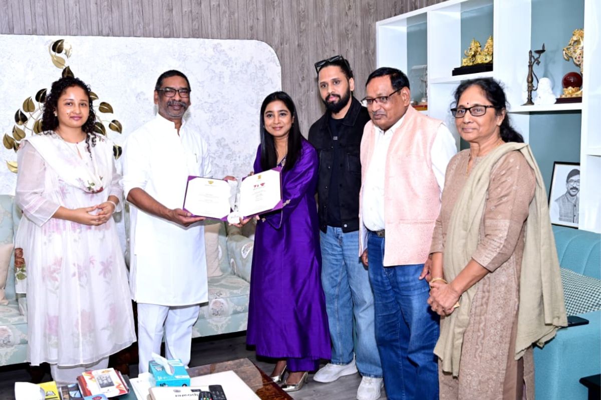 Shila Rao Meets Hemant Soren In Ranchi Today