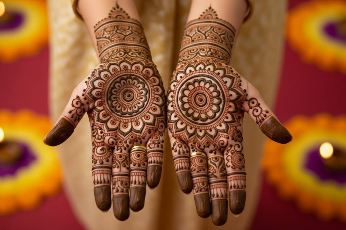 Simple Mandala Mehndi Design