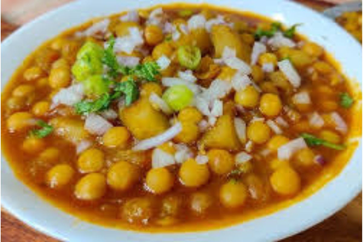 Top 10 Durga Puja Special Sweets And Snacks 12