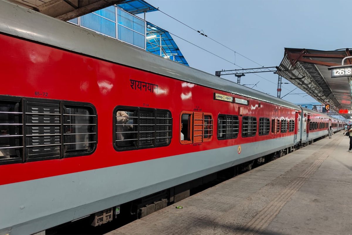 Two Trains will also stop at these stations of Bihar