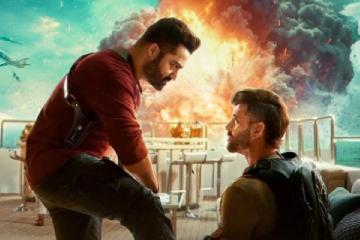 War 2 Box Office Collection Day 21