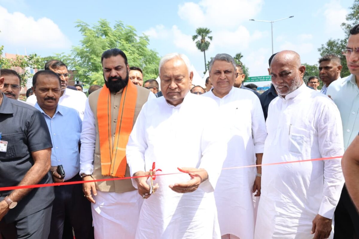 बिहार के पहले सस्पेंशन केबल पुल का हुआ उद्घाटन, सीएम नीतीश ने पटना को दी 1160 करोड़ की सौगात 2 Whatsapp Image 2025 09 05 At 4.45.03 Pm