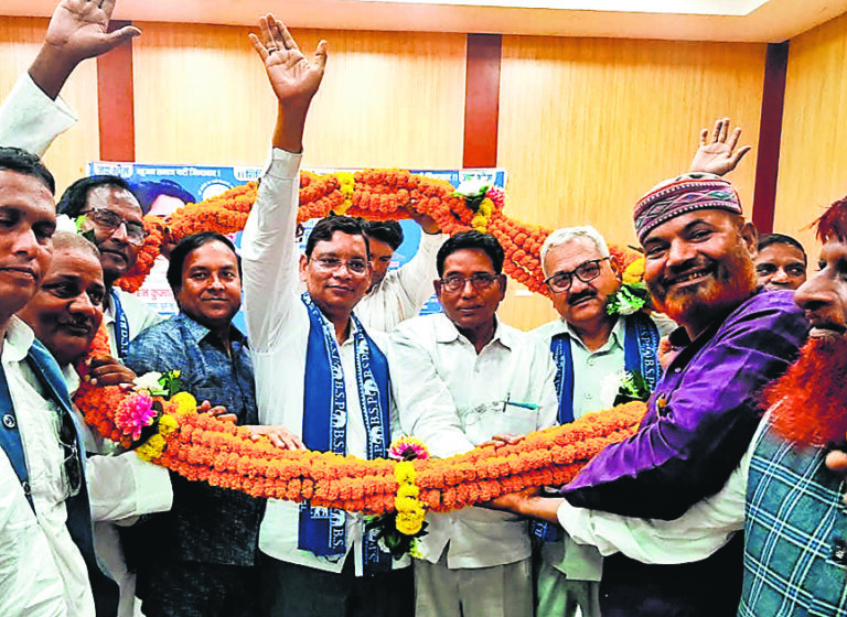 Saran News : बिहार में बहुजनों की सरकार बनानी है : गौतम
