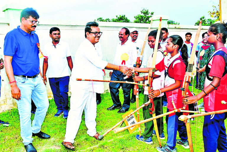 Rourkela News: अंडर-17 बालक-बालिका वर्ग में सुंदरगढ़ की टीम बनी विजेता, संबलपुर उपविजेता