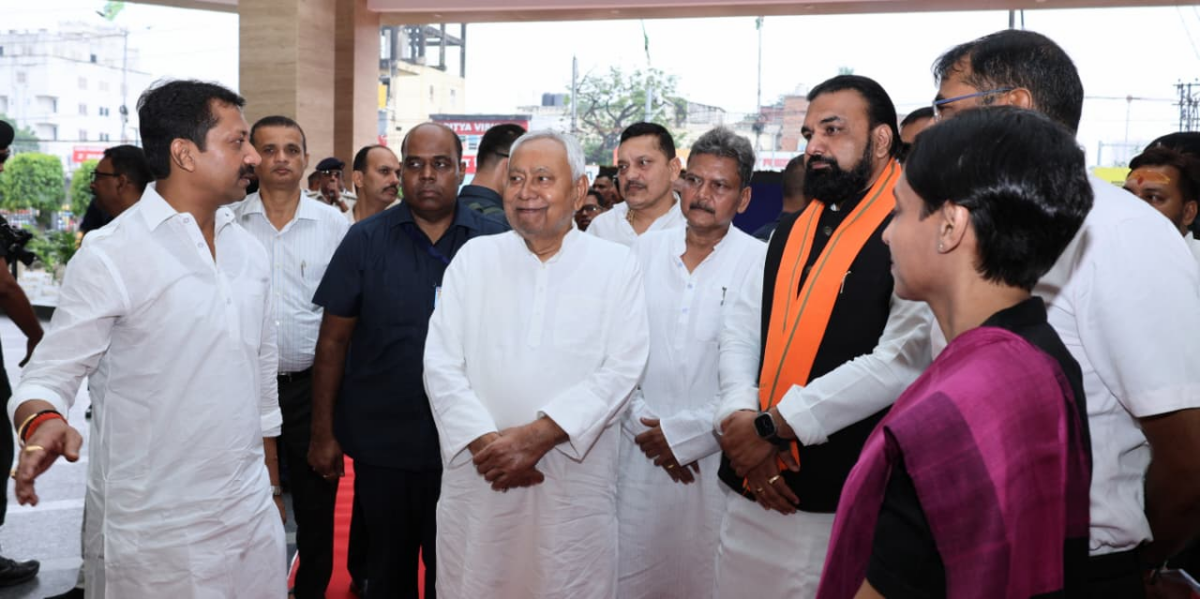 Photos: तारामंडल में अब लोग ले सकेंगे वर्चुअल रियलिटी थिएटर का मजा, सीएम नीतीश ने किया उद्घाटन 6 Image 268