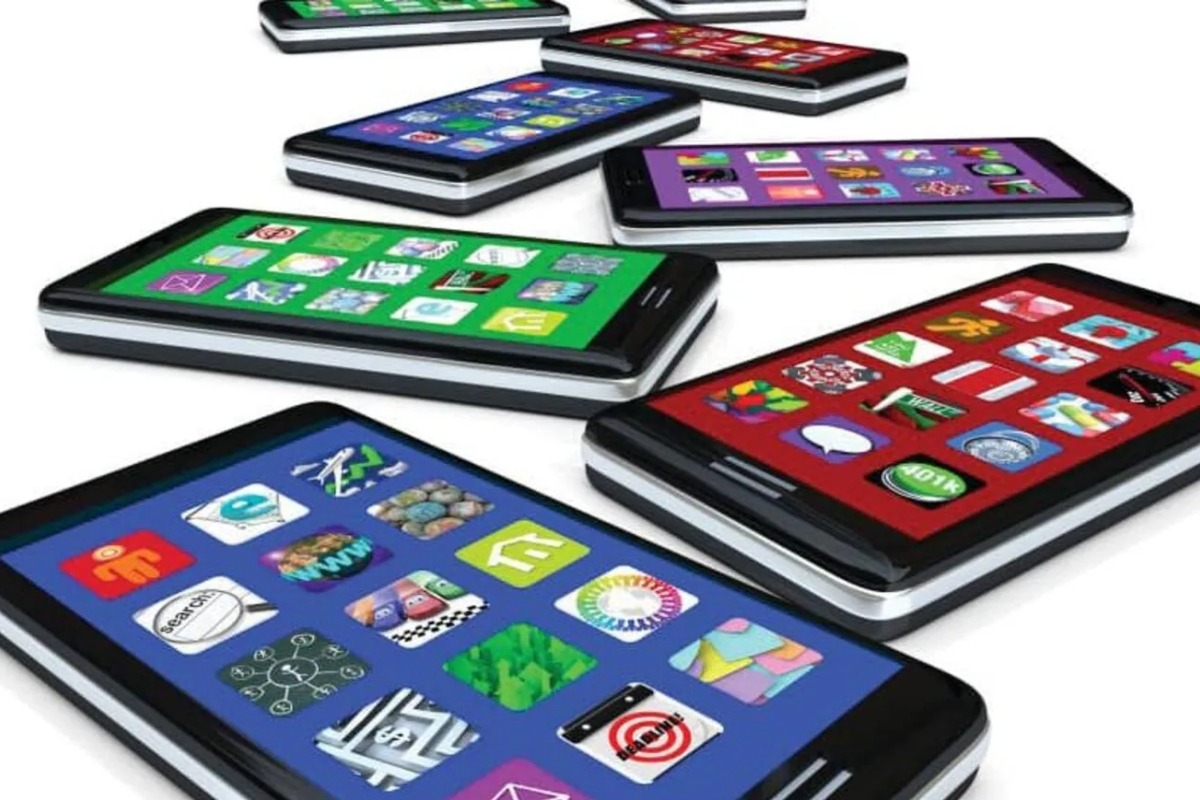 smartphone export India