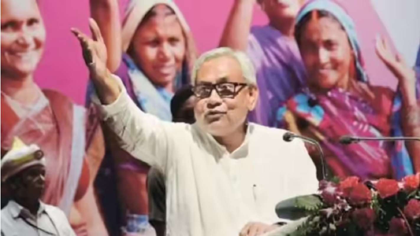 Nitish Kumar: SIR ने बढ़ा दी जदयू की टेंशन, वोटर लिस्ट में कटे महिलाओं के अधिक नाम