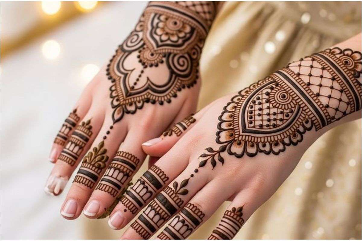 Easy Arabic Mehndi Designs For Karwa Chauth 2025 3