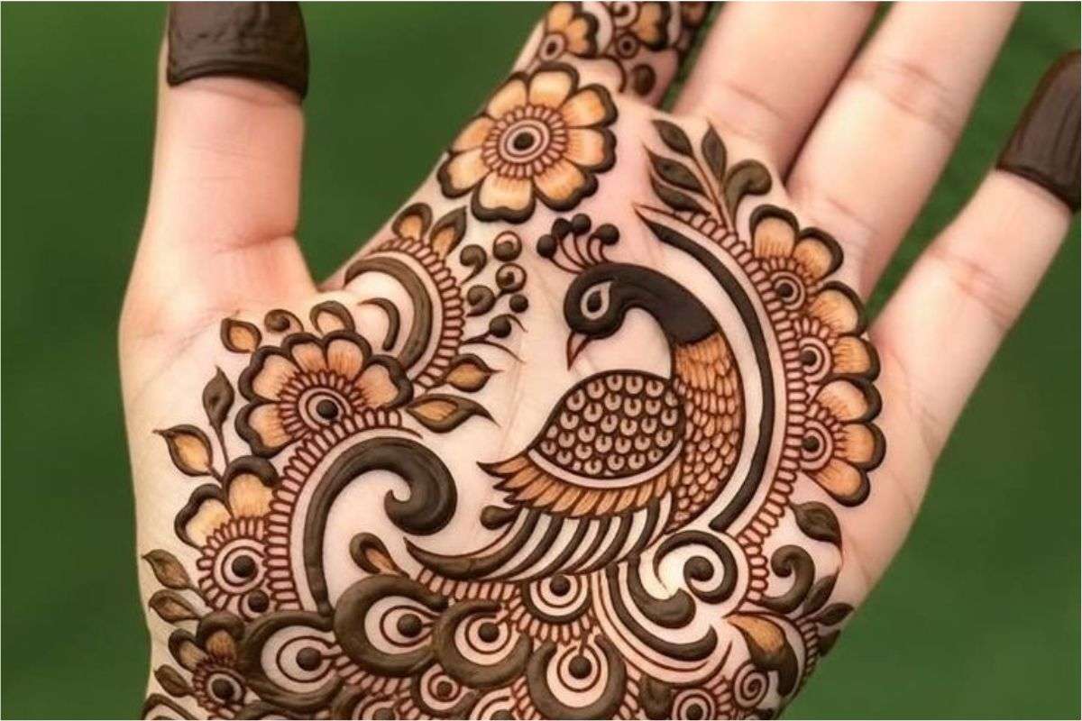 Easy Arabic Mehndi Designs For Karwa Chauth 2025