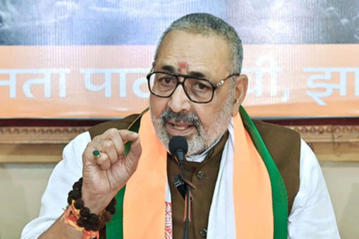 Giriraj Singh called Grand Alliance a ticket-selling party