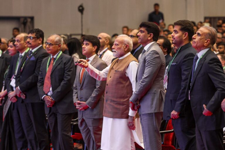 IMC 2025: ‘चाय से सस्ता इंटरनेट’, पीएम मोदी ने दिल्ली में खोली डिजिटल क्रांति की नयी किताब