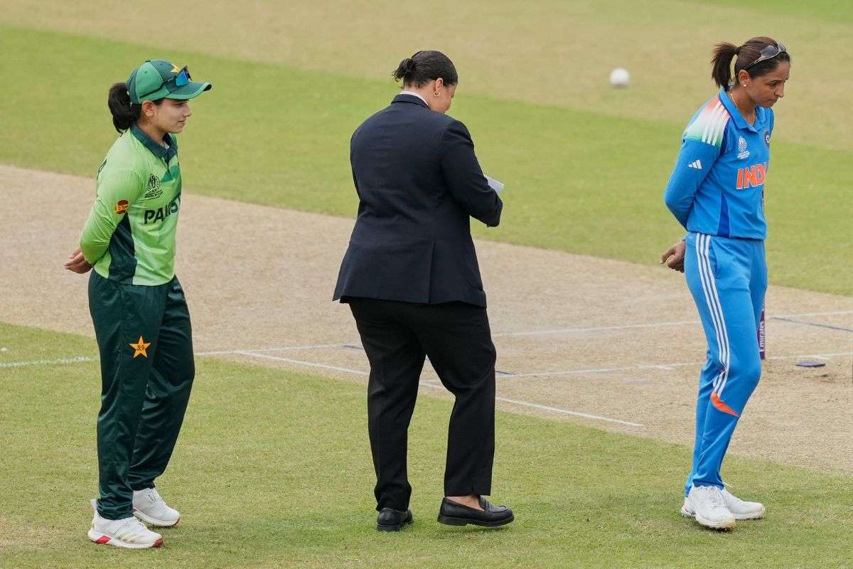 Women's World Cup 2025: IND W vs PAK W No Handshake