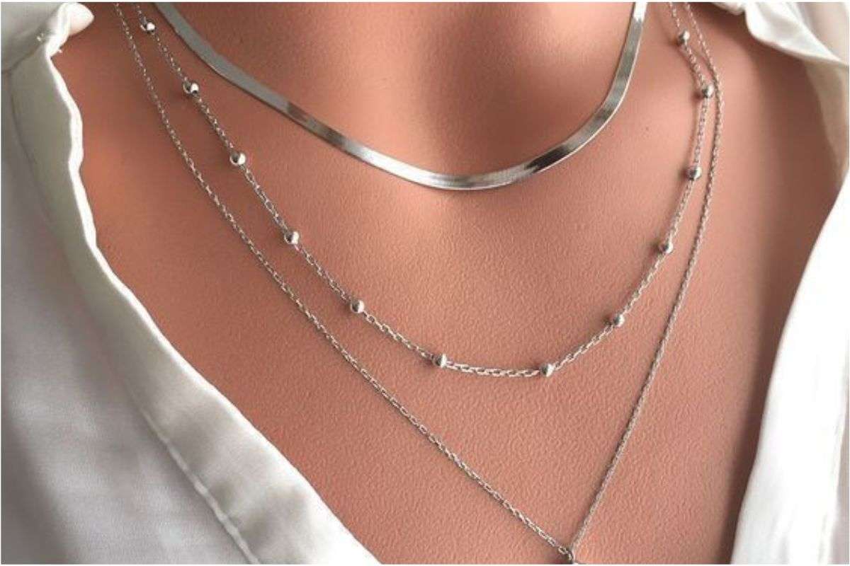 Latest Silver Jewelry For Dhanteras: गोल्ड महंगा है तो क्या,इस बार धनतेरस पर खरीदें चांदी की ये लेटेस्ट और यूनिक ज्वेलरी 4 Latest-Silver-Jewelry-For-Dhanteras-
