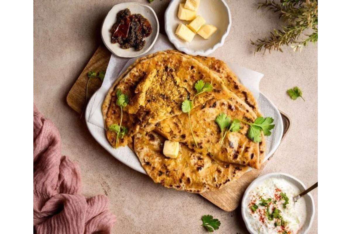 Mushroom Paratha Recipe For Weight Loss: वजन घटाने वालों के लिए हेल्दी और टेस्टी ब्रेकफास्ट - मशरूम पराठा रेसिपी फॉर वेट लॉस 1 Mushroom Paratha Recipe Min