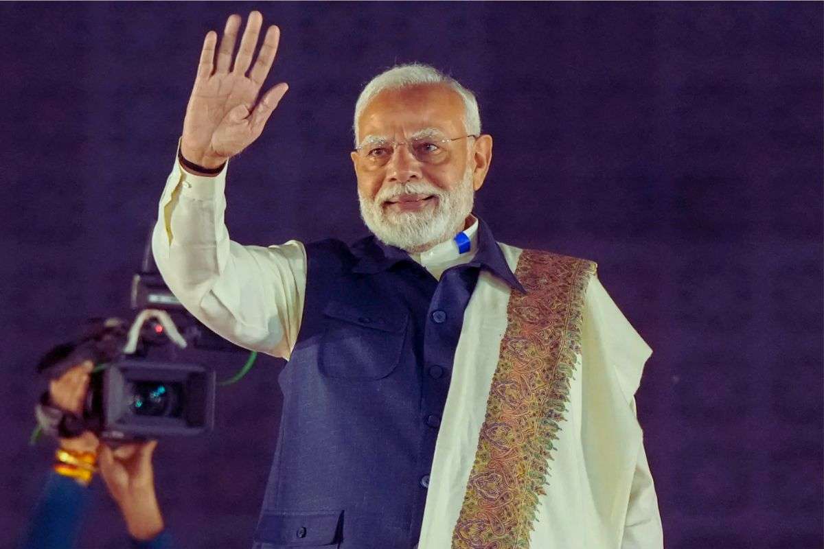 PM Modi Gift talk to youths today schemes launched