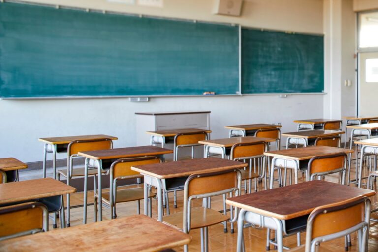 Pakistan Girls School Blast: पाकिस्तान में फिर हड़कंप! खैबर पख्तूनख्वा में गर्ल्स स्कूल को बनते ही बम से उड़ा दिया