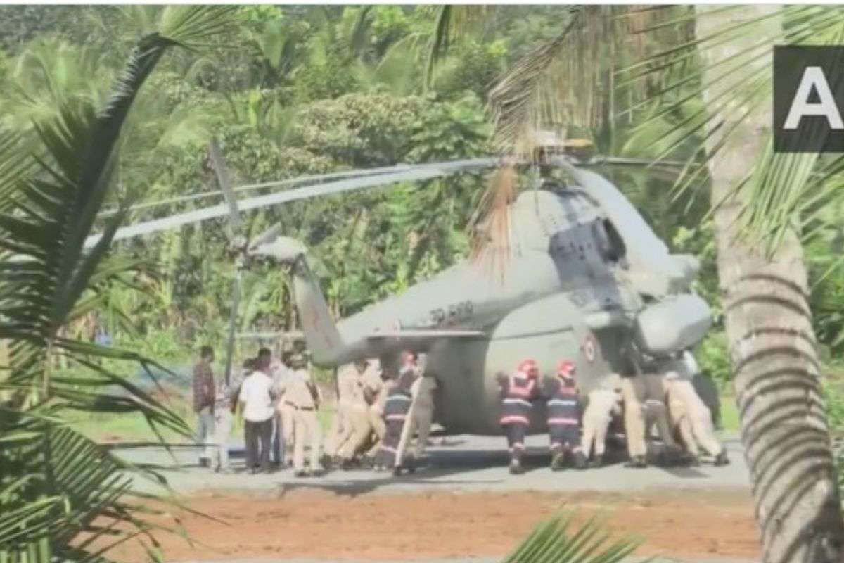 President Droupdi Murmu helicopter