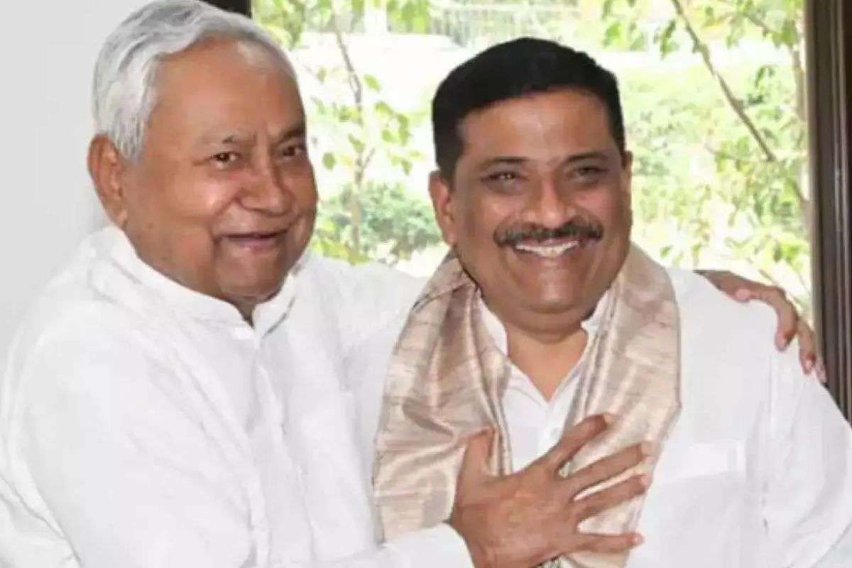 Sanjay-Jha-Nitish-Kumar