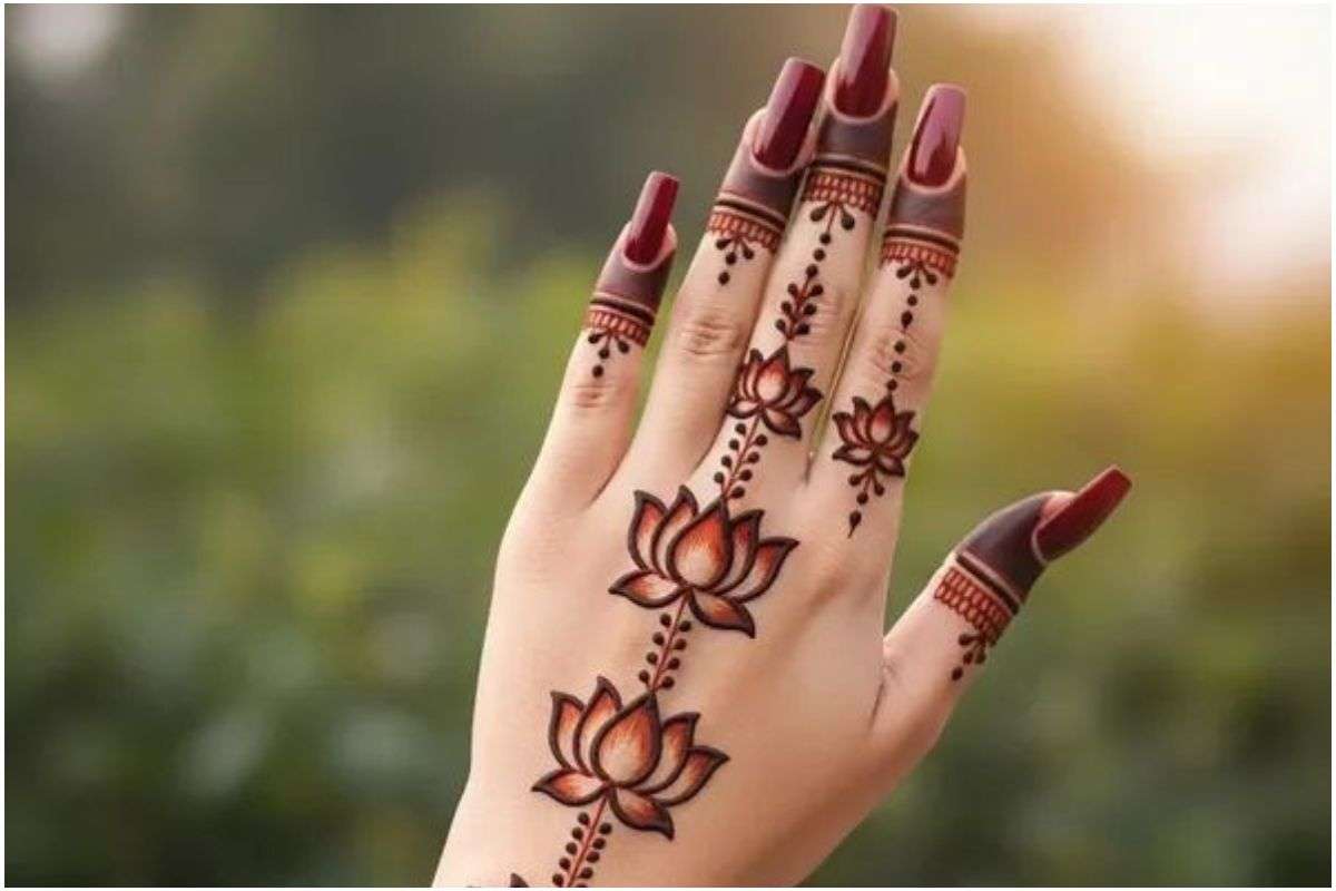 Simple Mehndi Design For Chhath Puja 2025: आप भी बनाएं ये आसान मेहंदी डिजाइन और छठ पूजा में दिखाएं हाथों की खूबसूरती 5 Simple Mehndi Design For Chhath Puja 2025 2