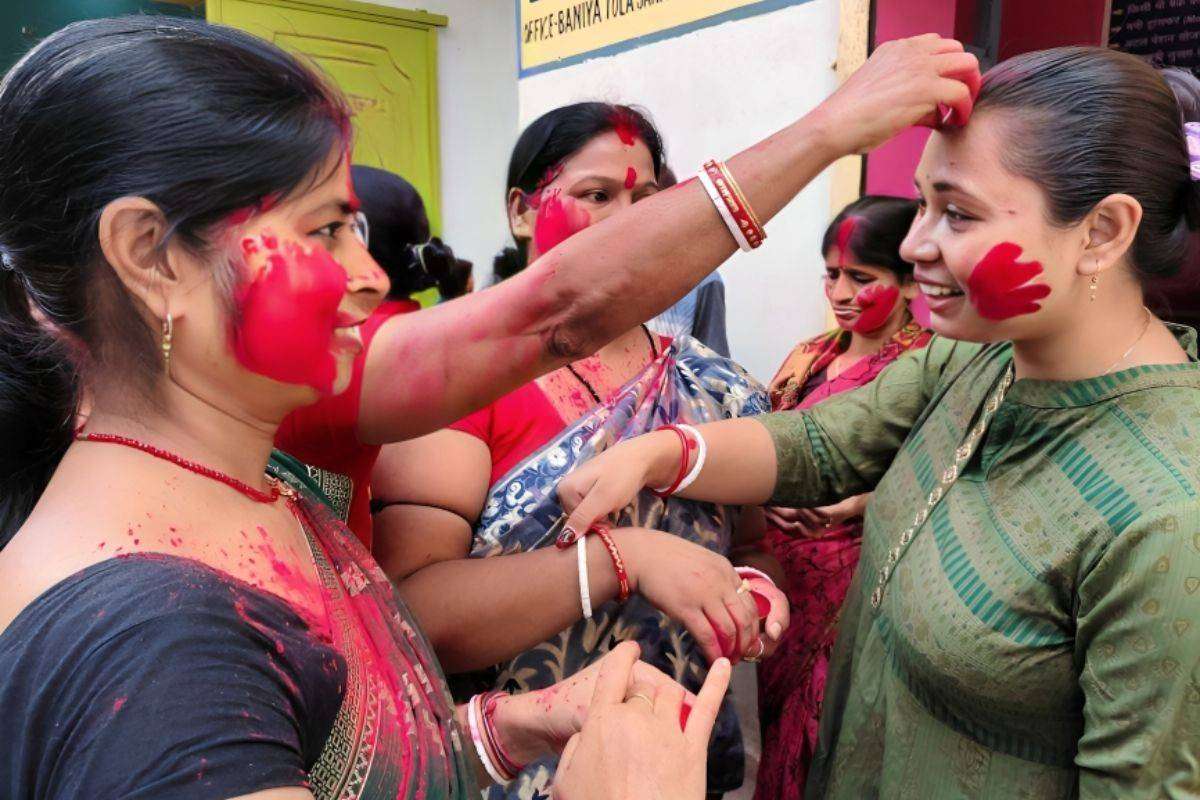 Sindoor Khela in Patna DurgaPuja