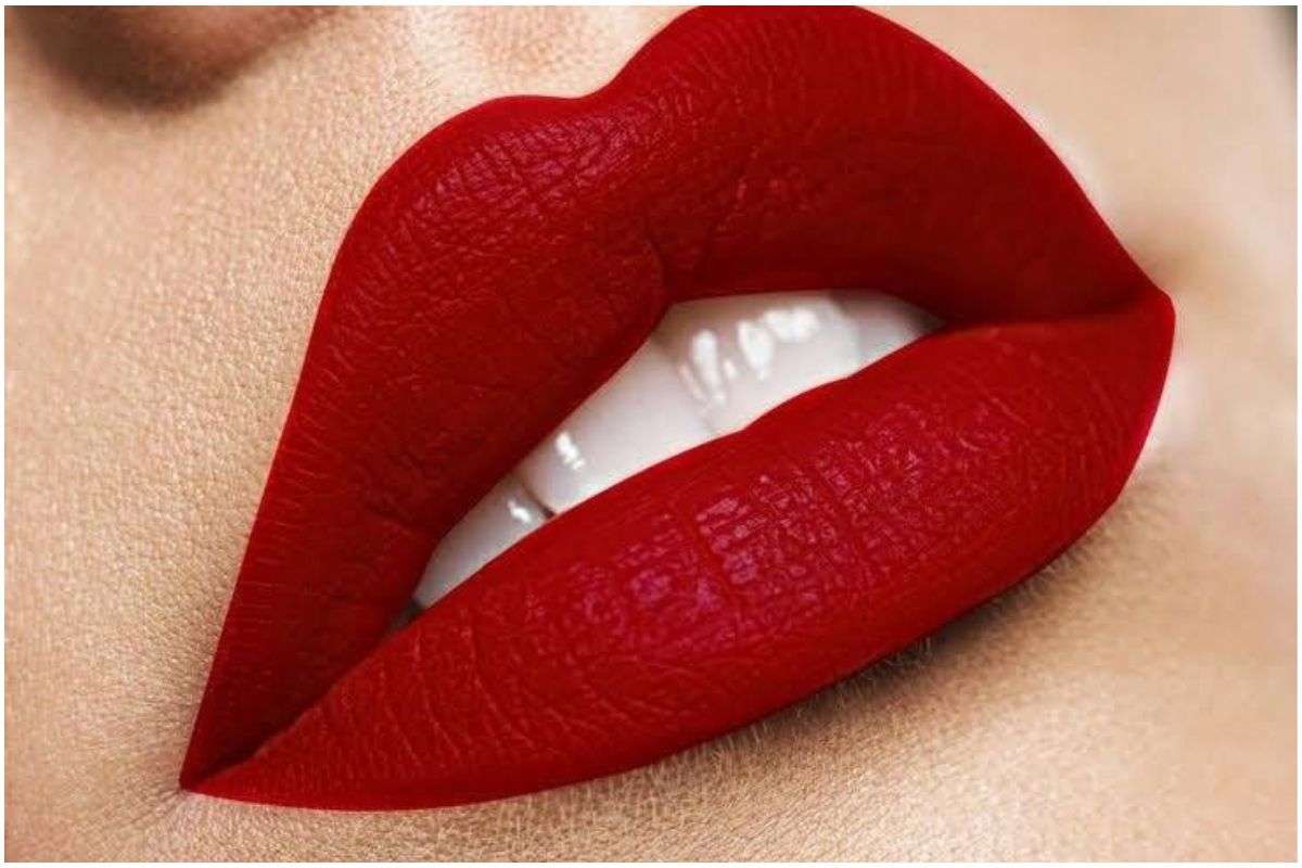 Trending Lipstick Shades 2025