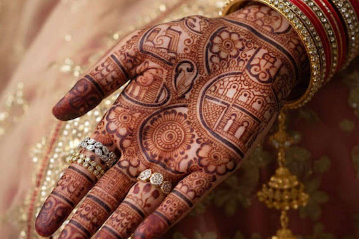 dulhan mehndi design for karwa chauth