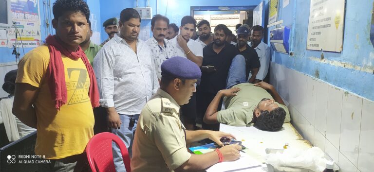 युवक को पेट में चाकू मार कर किया गंभीर रूप से घायल