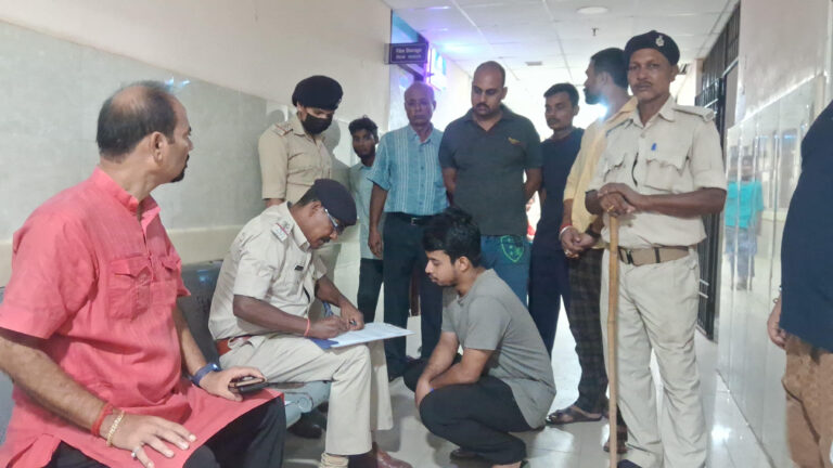 ट्रक की टक्कर से स्कूटी सवार की मौत