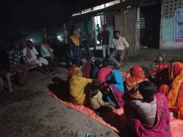 बसंतपुर में रात्रि चौपाल के जरिए मतदाताओं को किया गया जागरूक